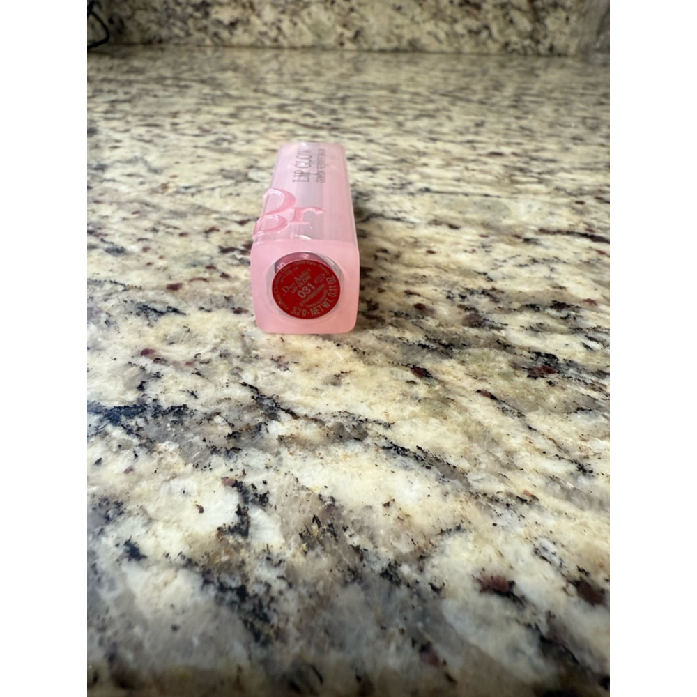 Dior Addict Lip Glow 031 Strawberry - Picture 4 of 5